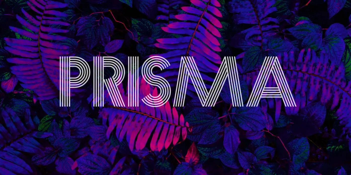 ≠Prisma Font