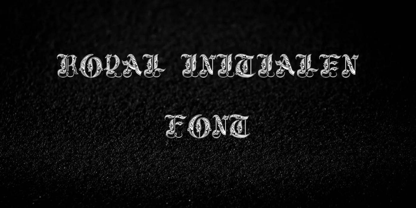 Royal Initialen Font